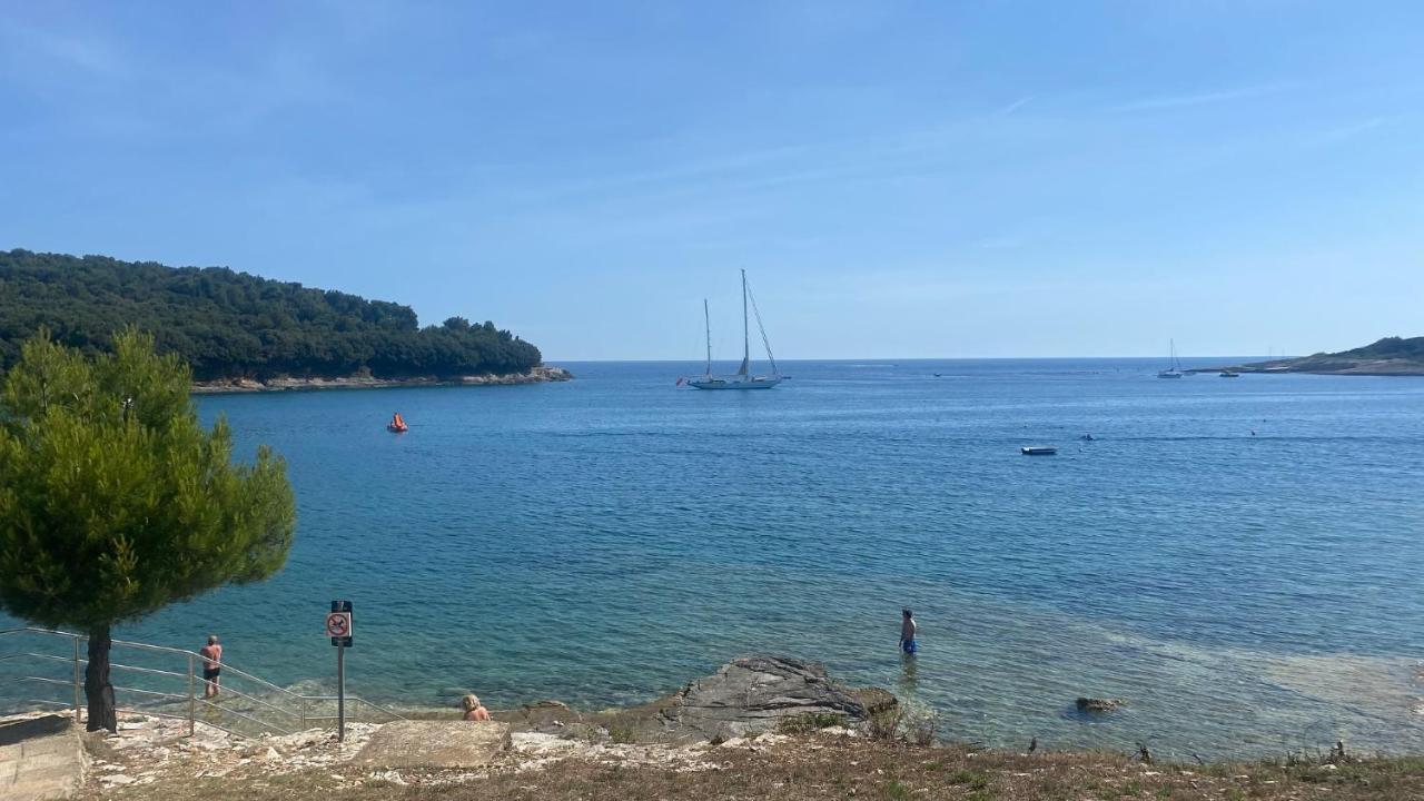Villa Holiday Banjole Εξωτερικό φωτογραφία
