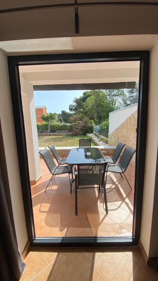 Villa Holiday Banjole Εξωτερικό φωτογραφία